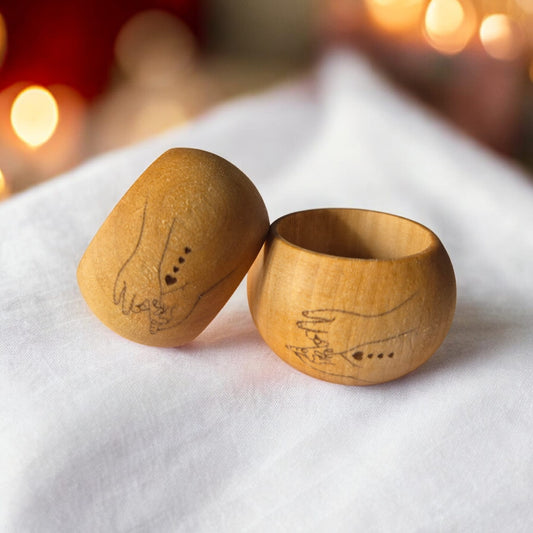 💝 Rond de Serviette “Love” – Mains Entrelacées